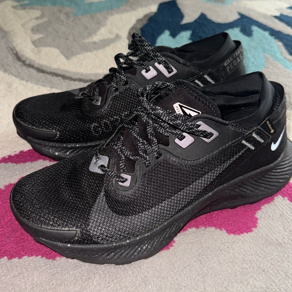 Mens Nike Pegasus Trail 2 GORE-TEX Running Shoes - Black - Size 9